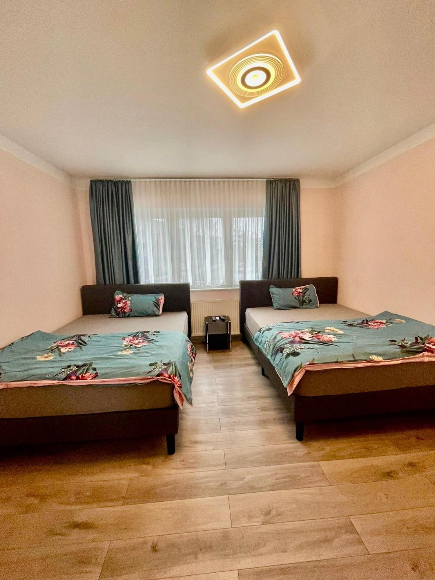 Leo Apartment Zentrum Rüsselsheim Kültér fotó
