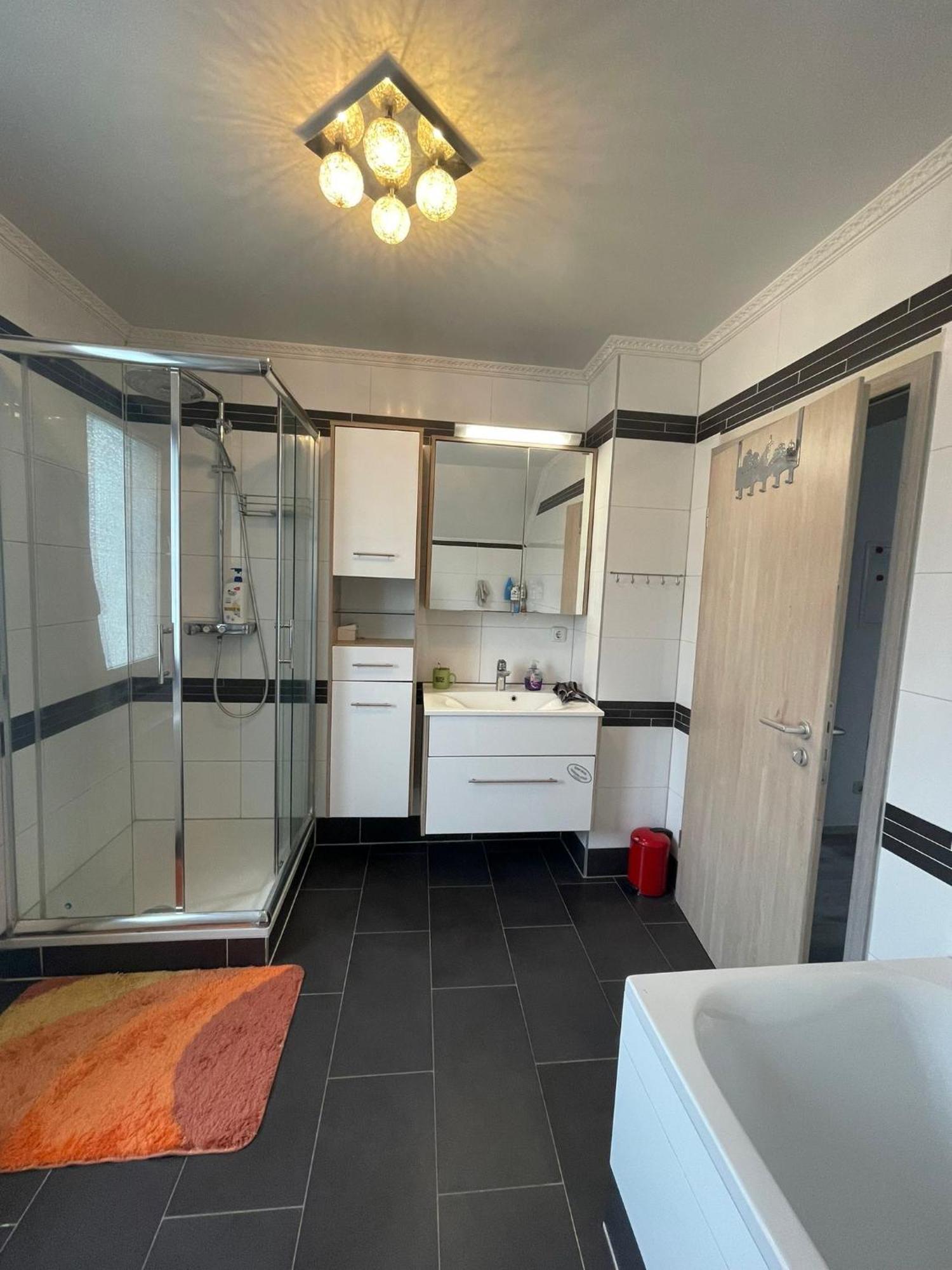 Leo Apartment Zentrum Rüsselsheim Kültér fotó